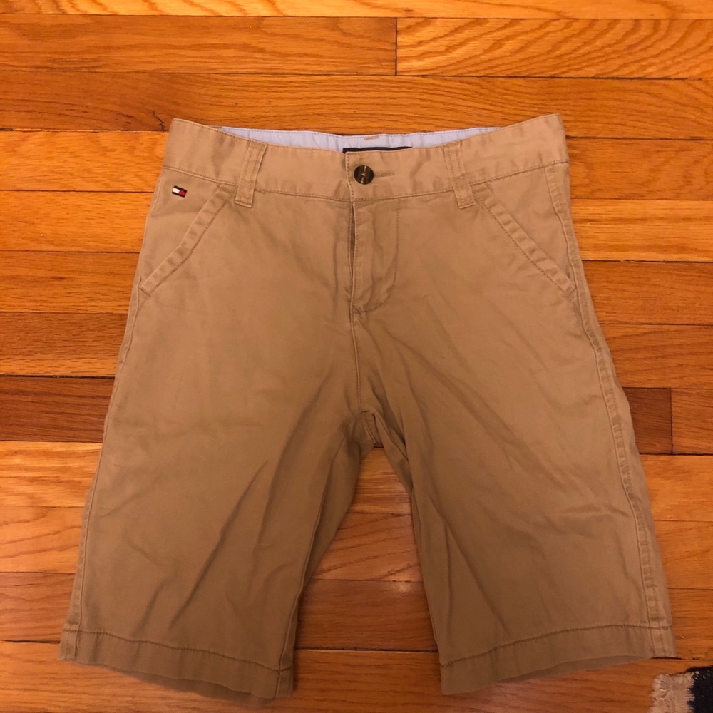 Boys size 16 khaki shorts Tommy Hilfiger